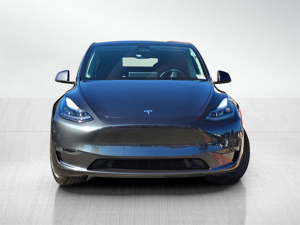 Used 2024 Tesla Model Y Long Range with VIN 7SAYGDEE0RF014234 for sale in Kansas City
