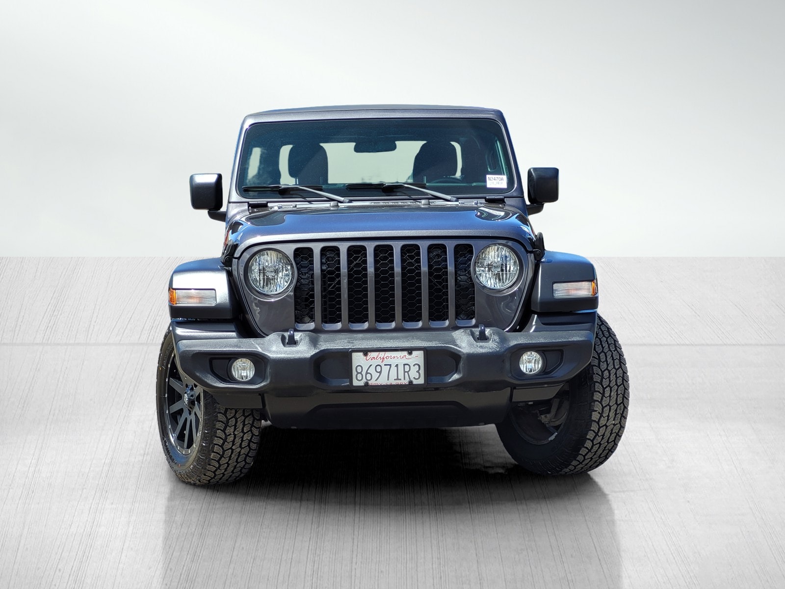 Used 2021 Jeep Gladiator Sport with VIN 1C6HJTAG4ML570043 for sale in Hayward, CA
