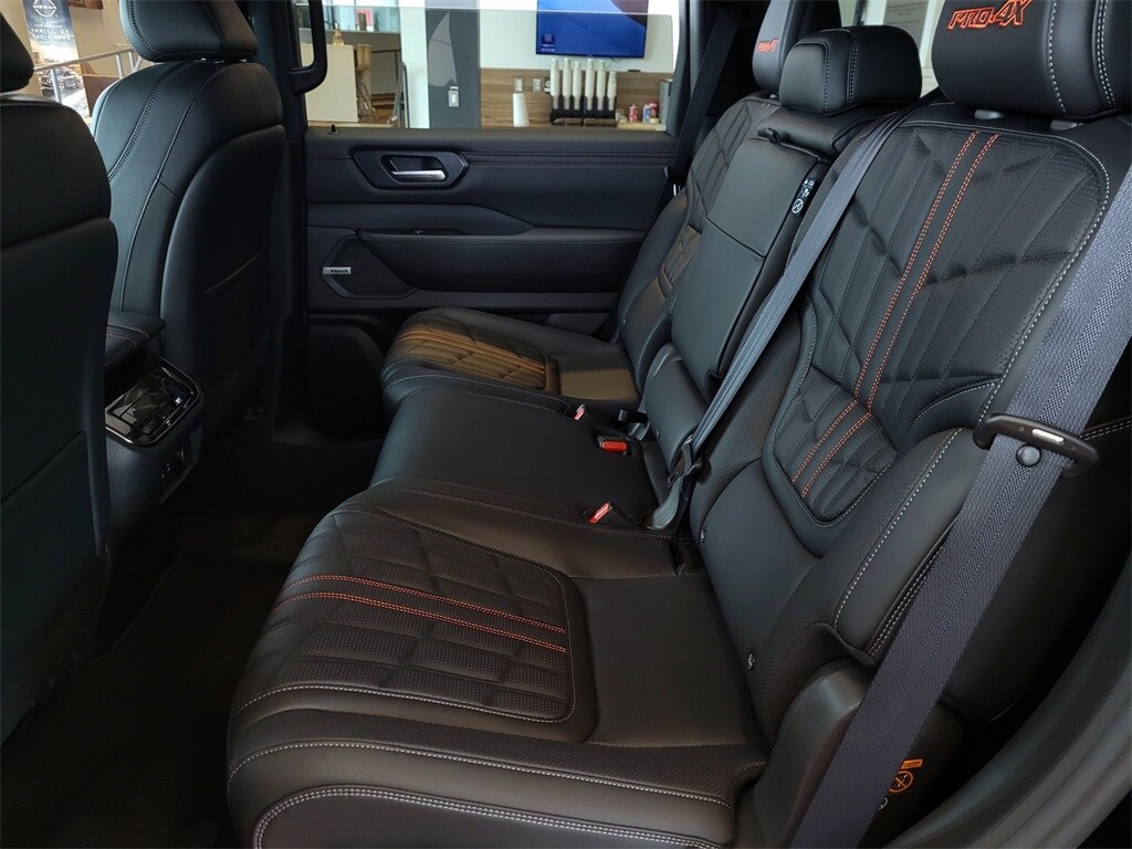 2026 Nissan Armada photo 4