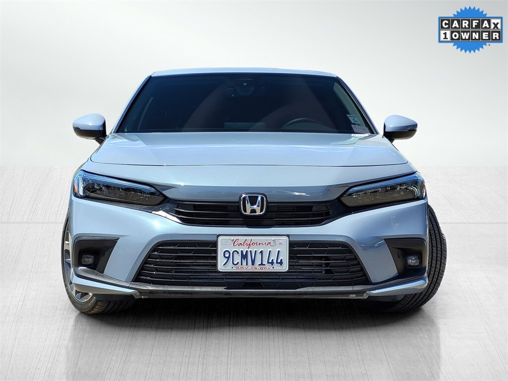 2022 Honda Civic Touring photo 2