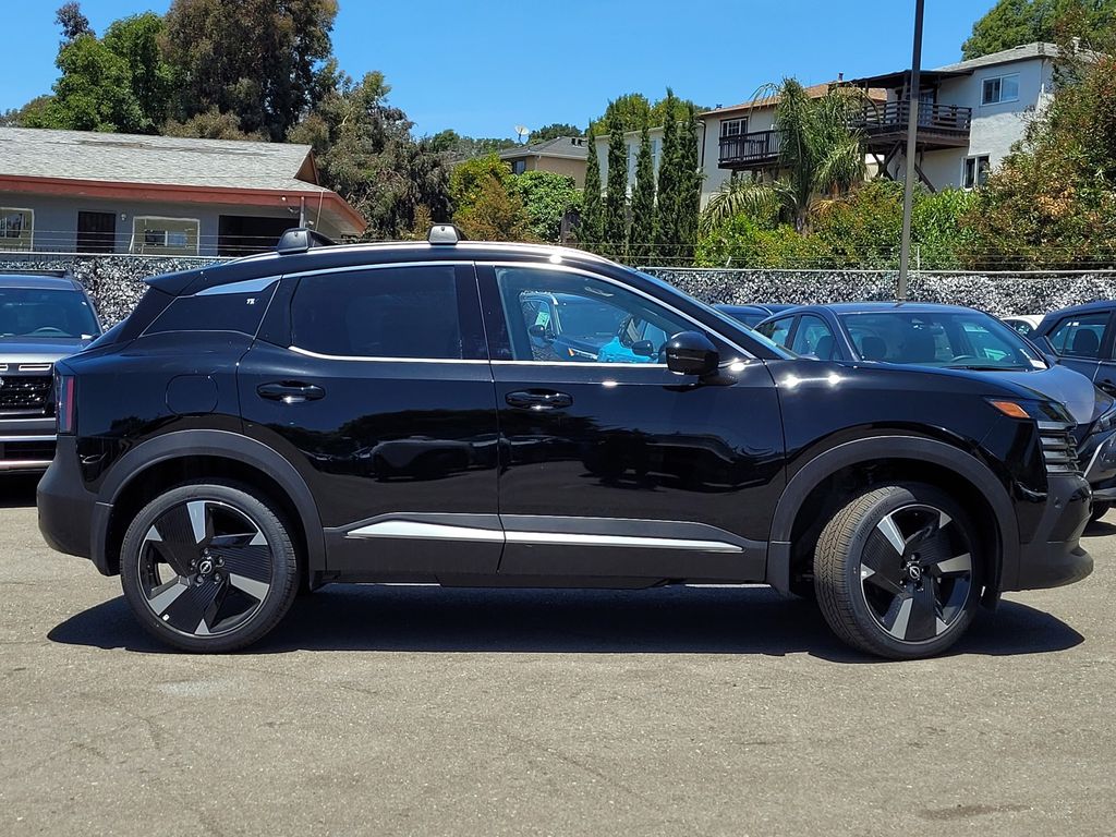 2025 Nissan Kicks SR - Photo 3