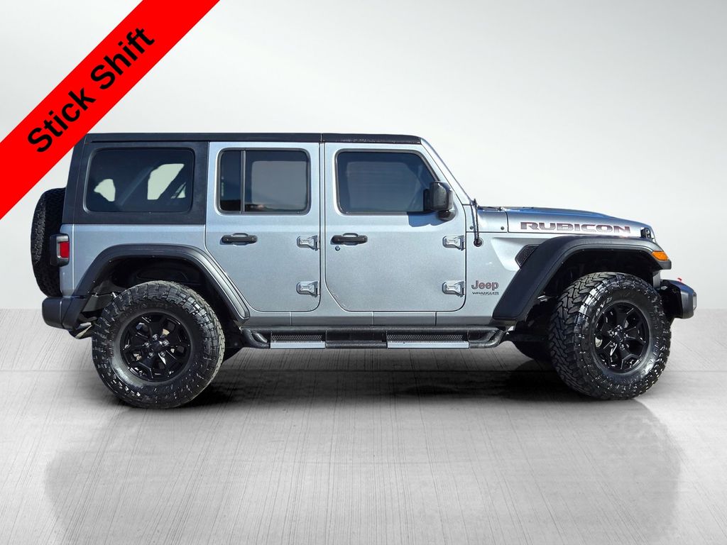 2019 Jeep Wrangler Unlimited Rubicon photo 2