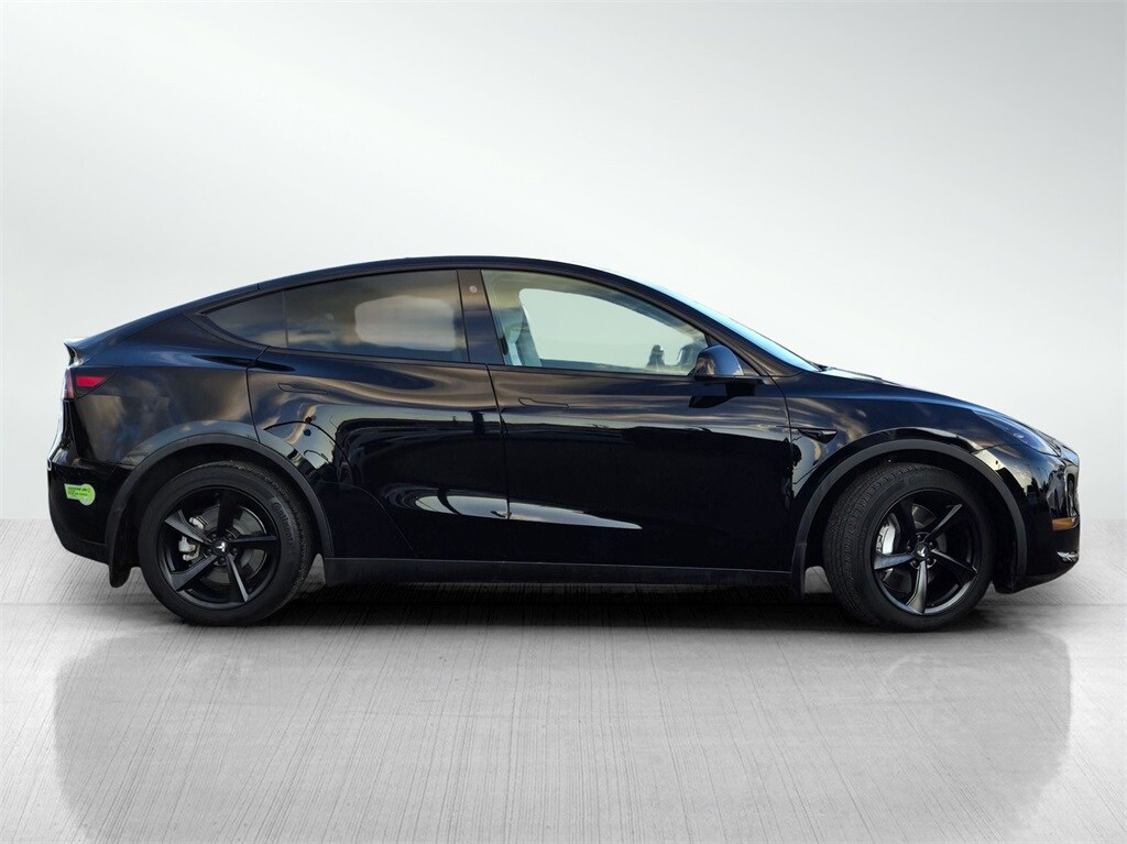 2023 Tesla Model Y Long Range photo 3