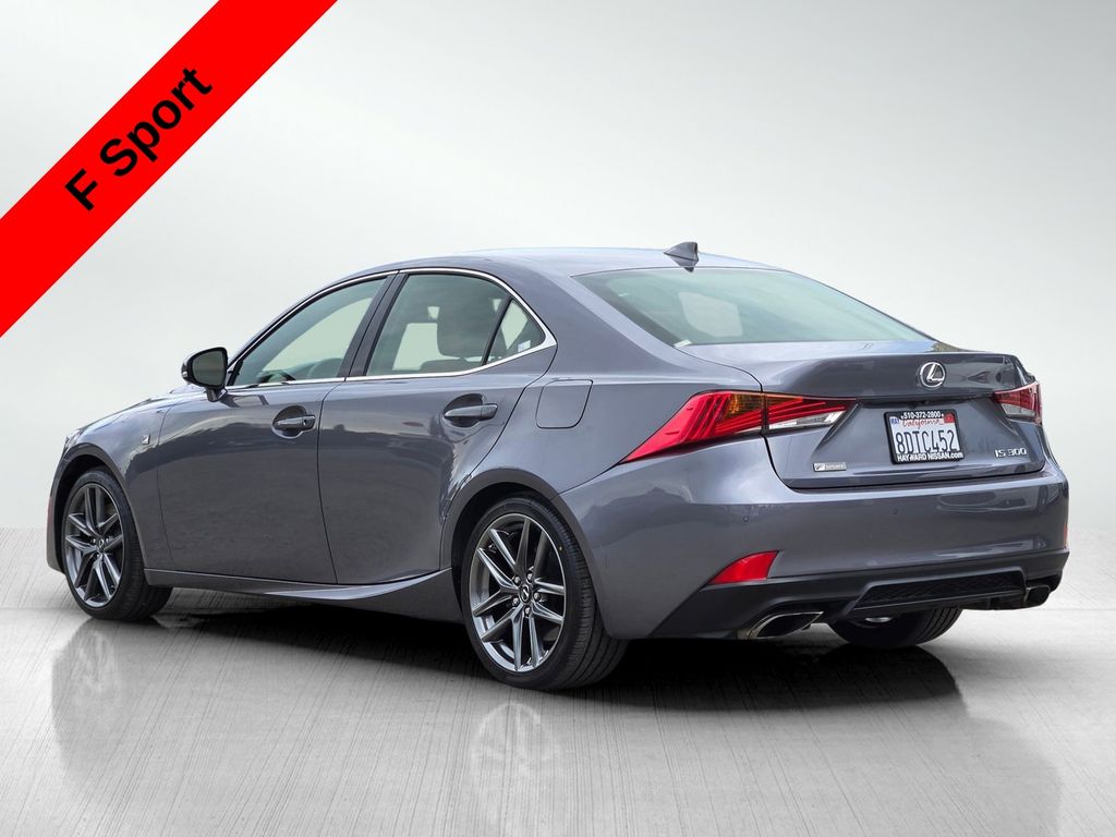 2018 LEXUS IS 300 photo 5