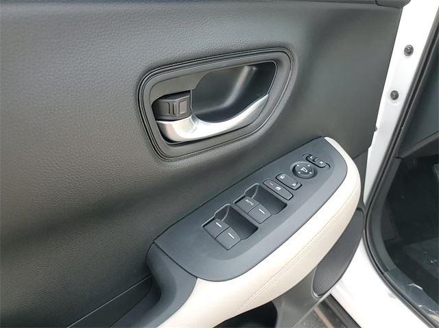2025 Honda HR-V LX - Photo 11