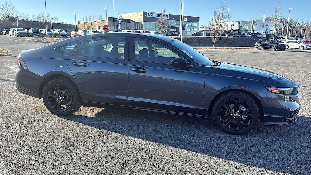 Used 2025 Honda Accord SE Sedan