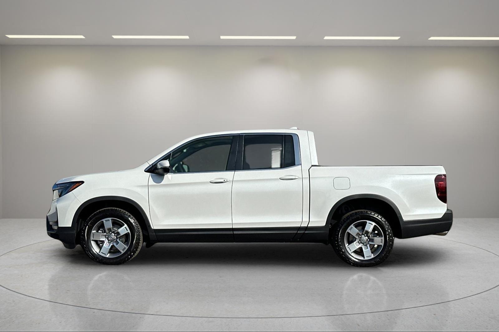 2025 Honda Ridgeline RTL - Photo 2