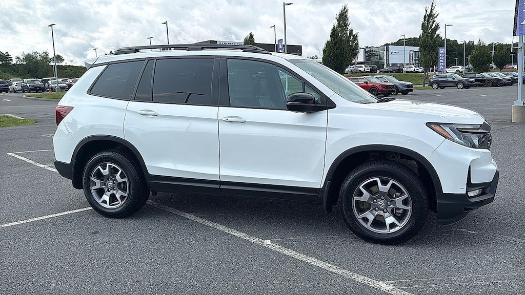 Used 2023 Honda Passport TrailSport SUV