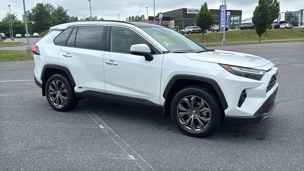 Used 2025 Toyota RAV4 Hybrid Limited SUV