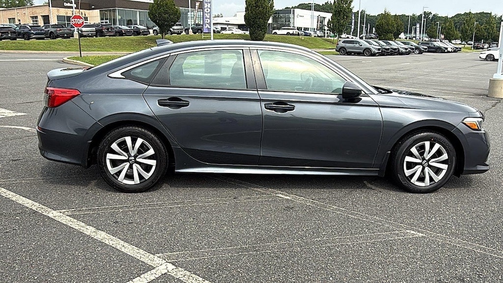 Used 2024 Honda Civic LX Sedan