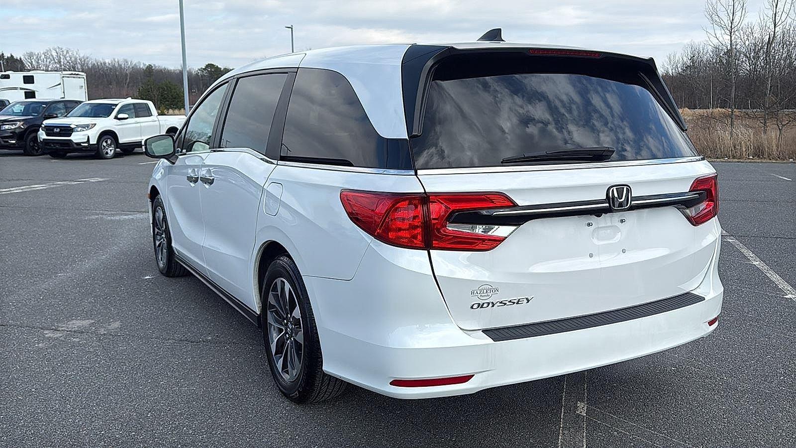 2024 Honda Odyssey EX-L - Photo 10