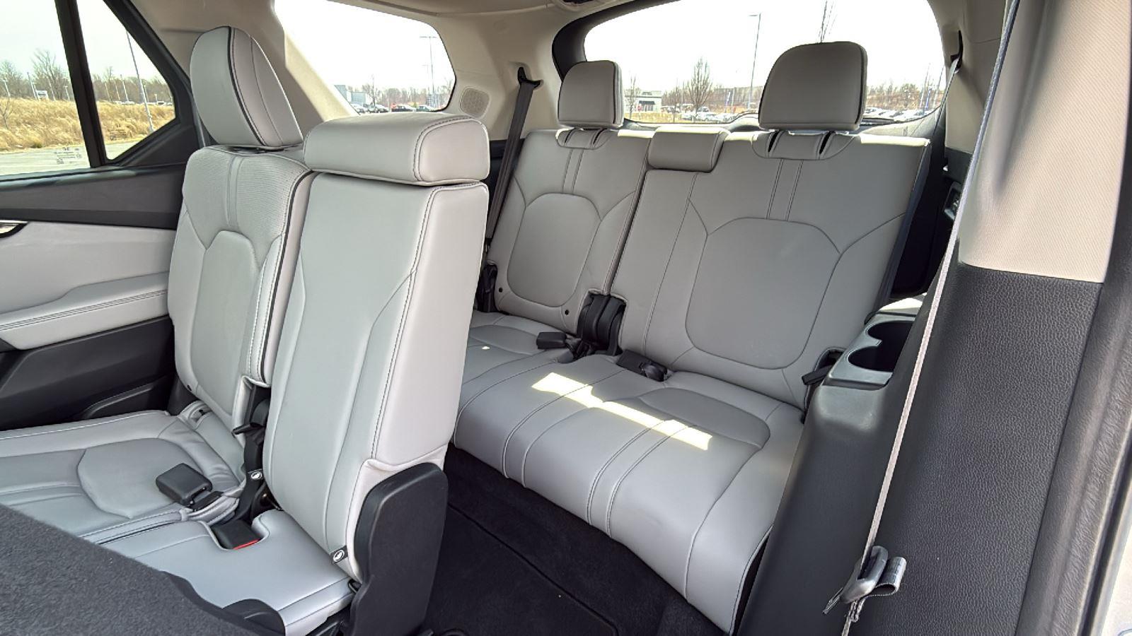 2023 Honda Pilot Elite - Photo 25