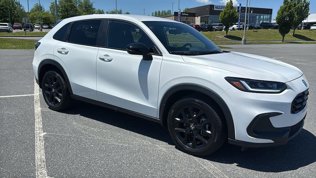 Used 2024 Honda HR-V Sport w/BSI SUV