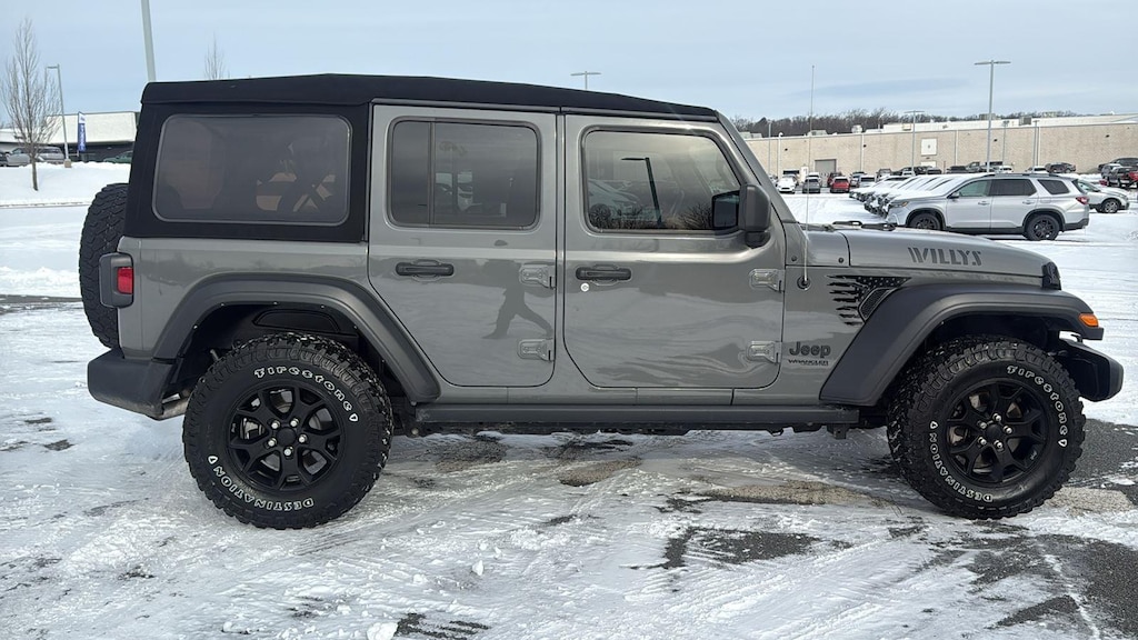 Used 2022 Jeep Wrangler Unlimited Sport SUV