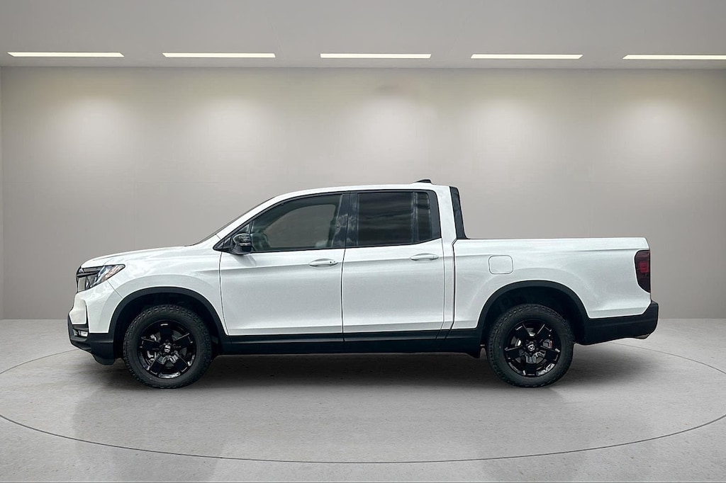 New 2026 Honda Ridgeline Black Edition Two-Tone Truck Crew Cab
