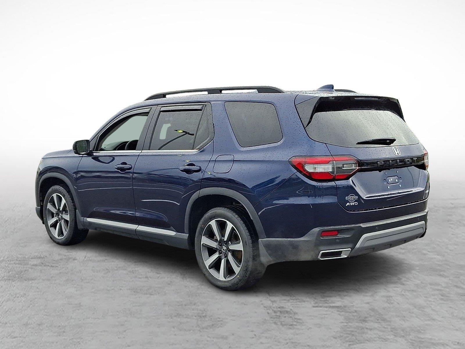 Used 2023 Honda Pilot Elite SUV