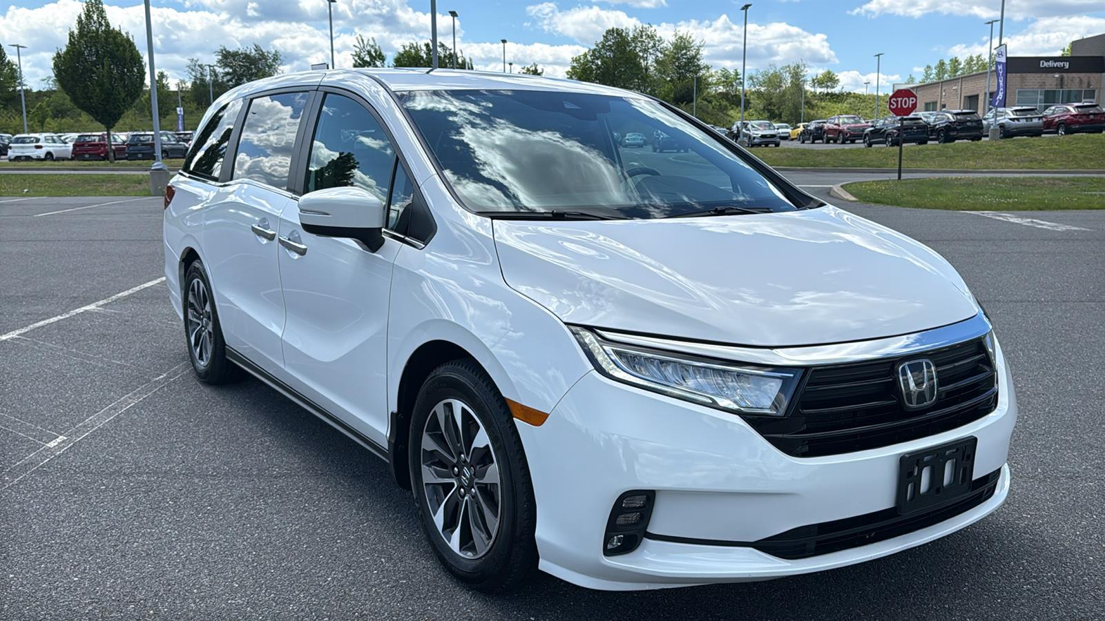 2024 Honda Odyssey EX-L's photo