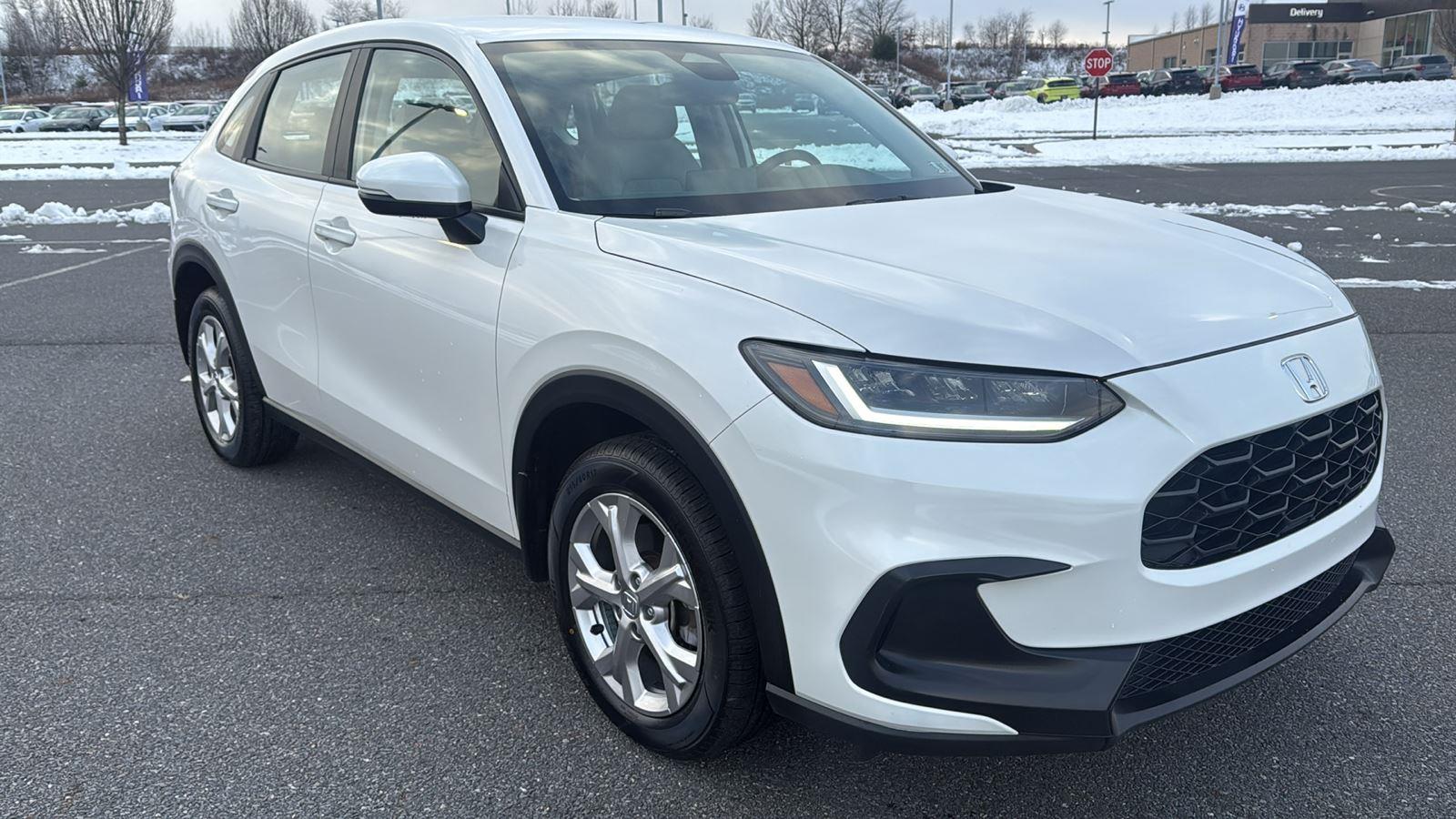 2024 Honda HR-V LX's photo