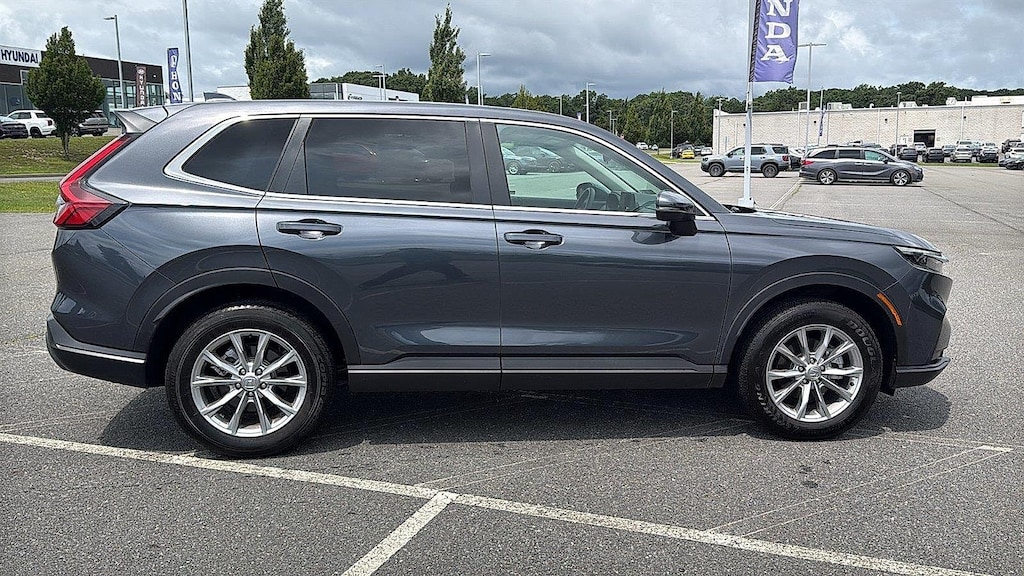 Used 2025 Honda CR-V EX SUV