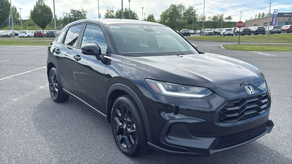 Used 2024 Honda HR-V Sport w/BSI SUV