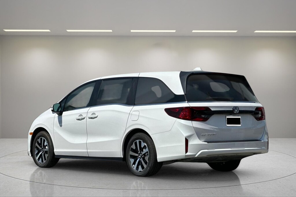 New 2026 Honda Odyssey EX-L Van Passenger