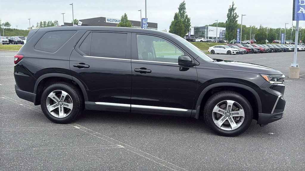Used 2025 Honda Pilot EX-L SUV
