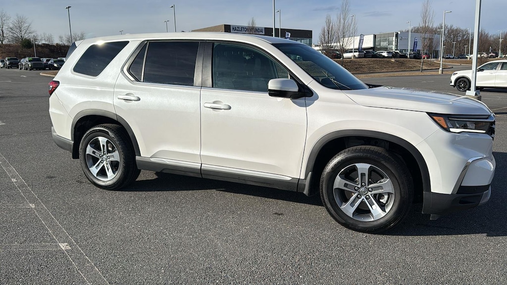 Certified 2025 Honda Pilot EX-L SUV