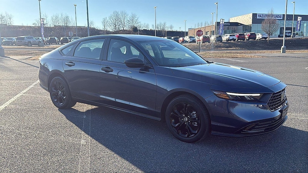 Used 2025 Honda Accord SE Sedan