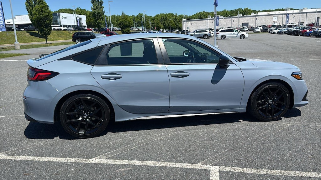 Used 2024 Honda Civic Sport Hatchback
