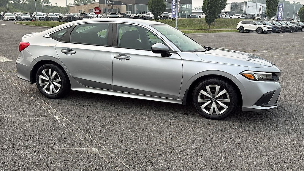 Used 2023 Honda Civic LX Sedan