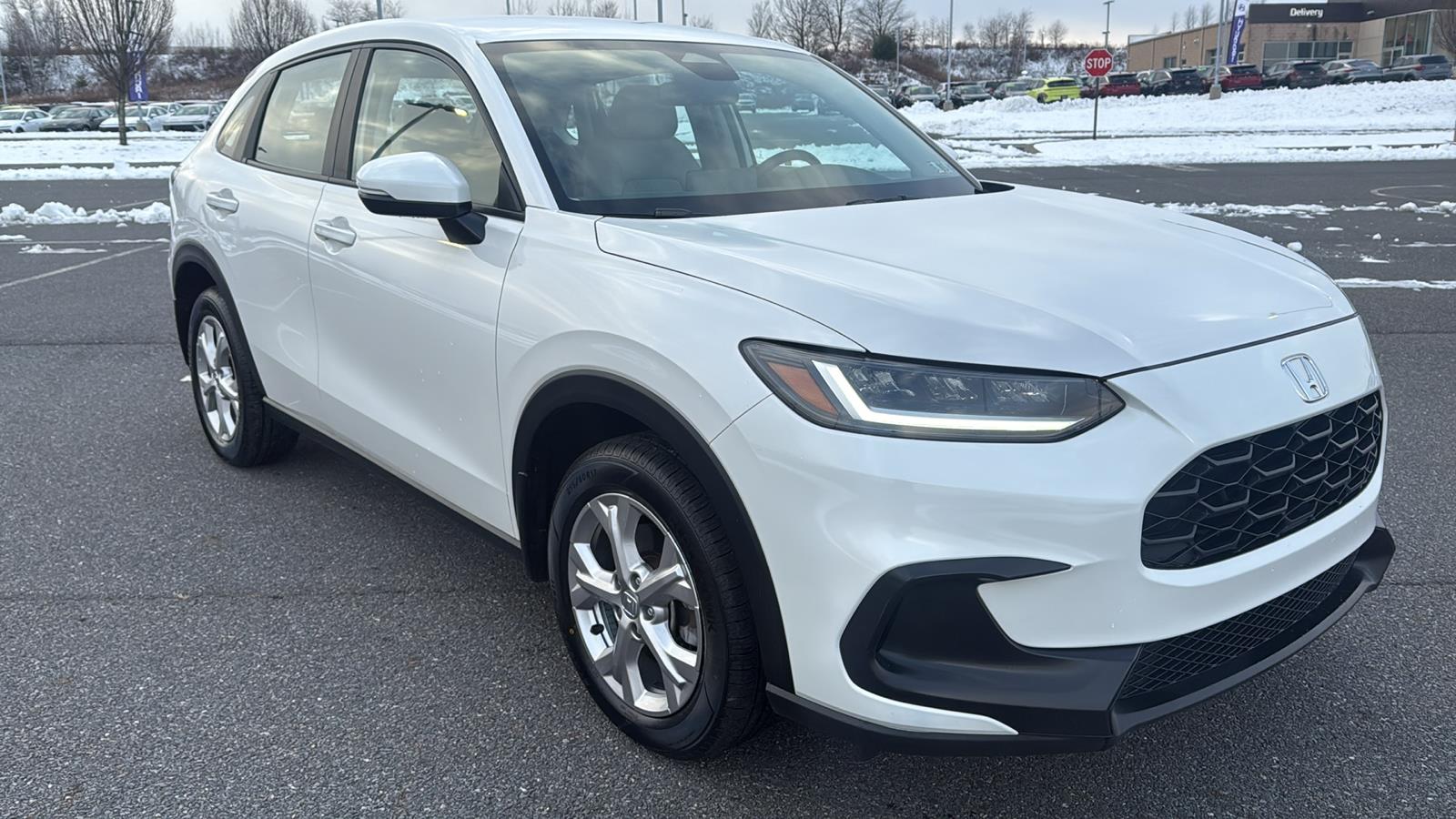 2024 Honda HR-V LX's photo