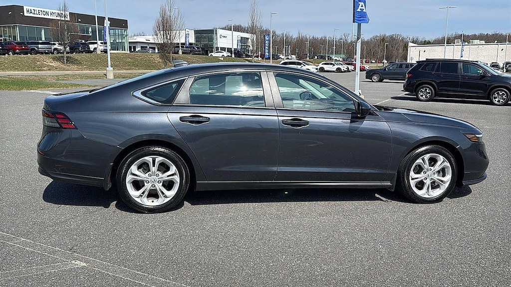 Used 2025 Honda Accord LX Sedan