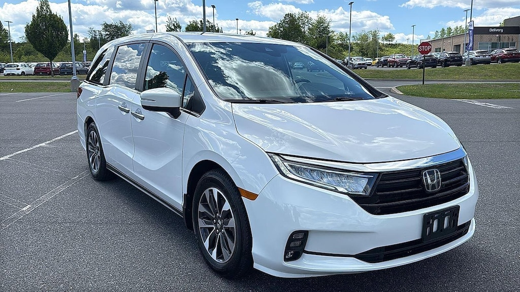 Used 2024 Honda Odyssey EX-L Van