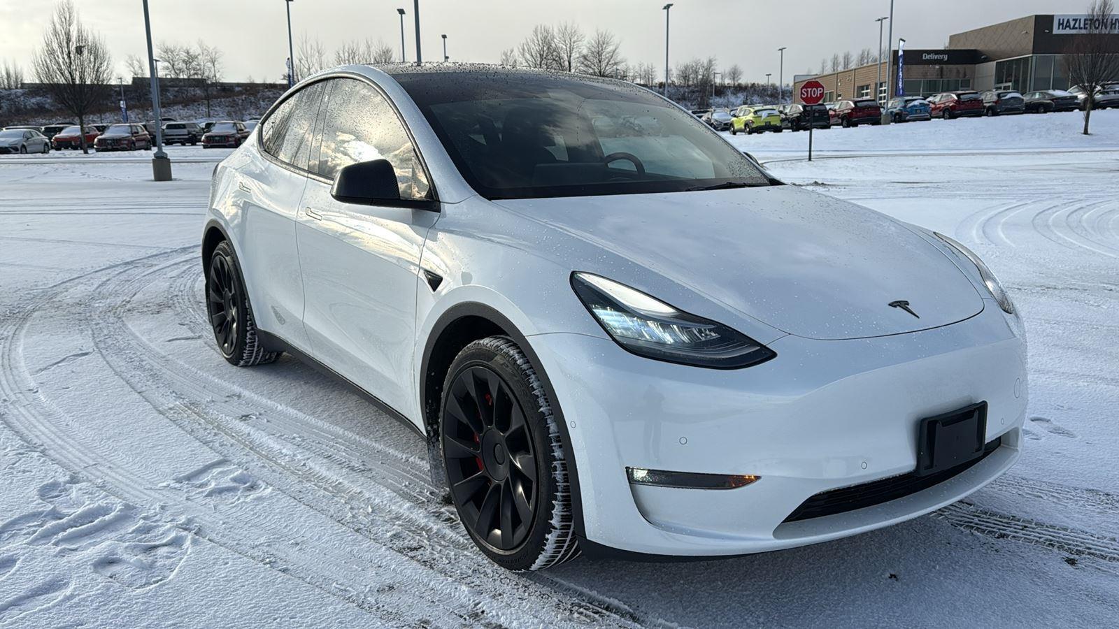 2021 Tesla Model Y Long Range's photo