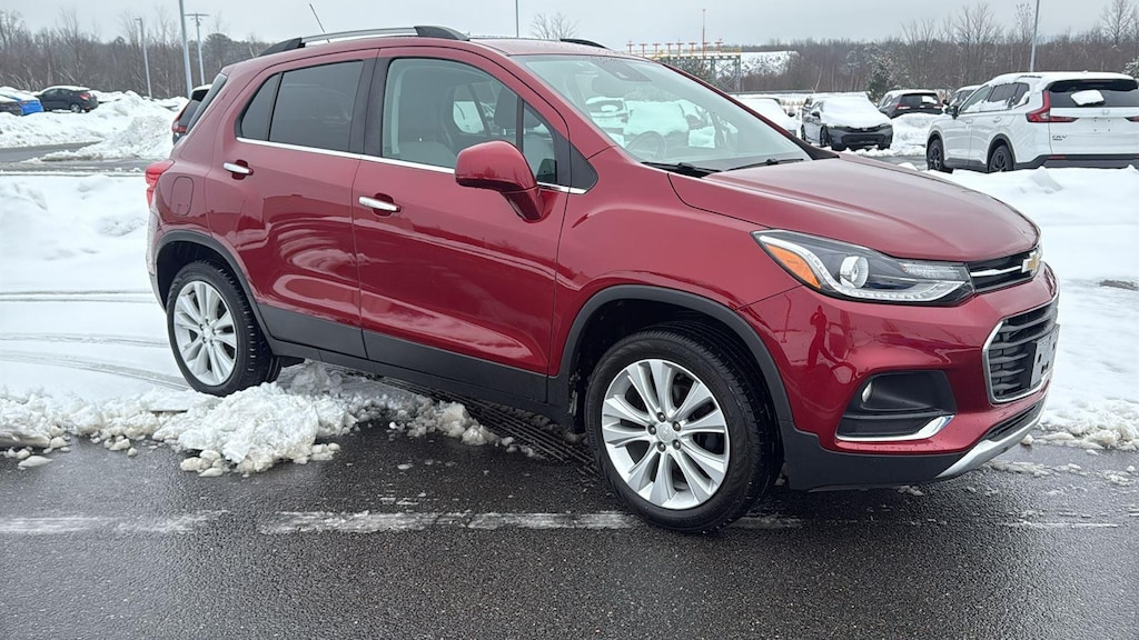 Used 2020 Chevrolet Trax Premier SUV