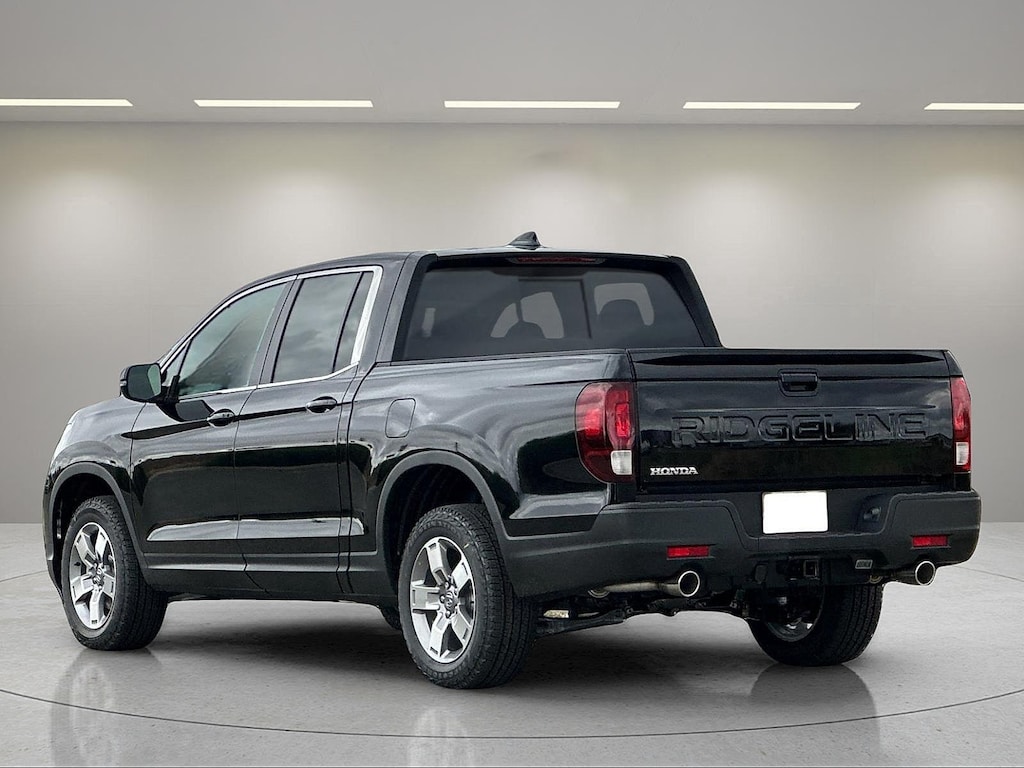New 2026 Honda Ridgeline RTL Truck Crew Cab