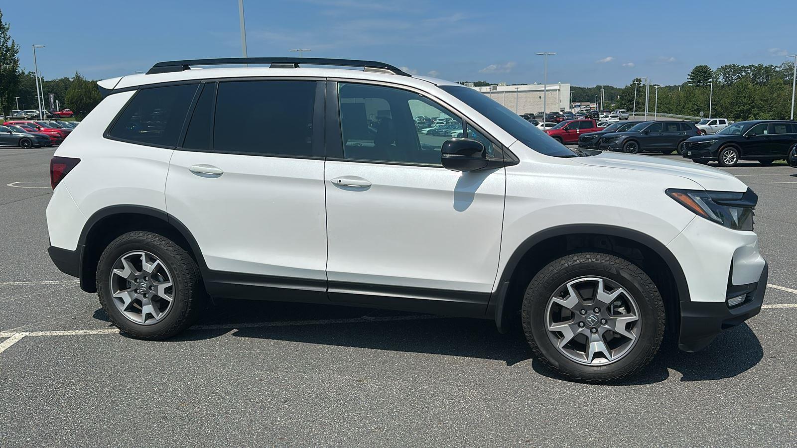 2023 Honda Passport TrailSport photo 3