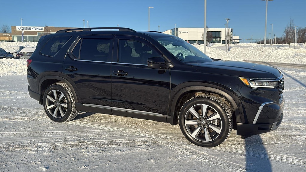 Certified 2025 Honda Pilot Touring SUV