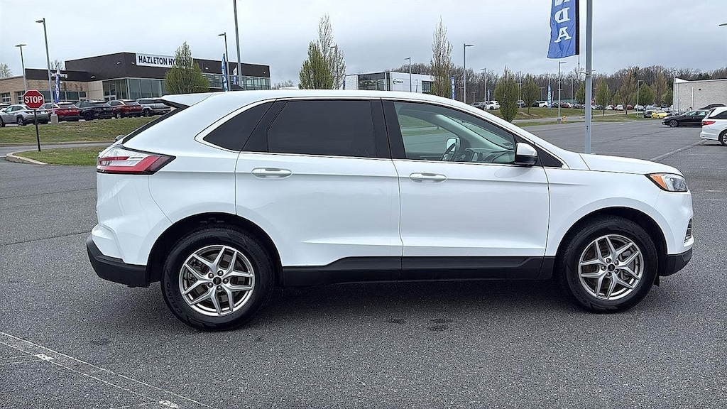Used 2024 Ford Edge SEL SUV