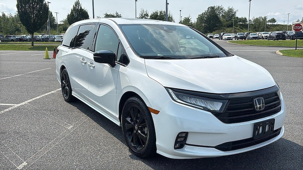 Used 2023 Honda Odyssey Sport Van