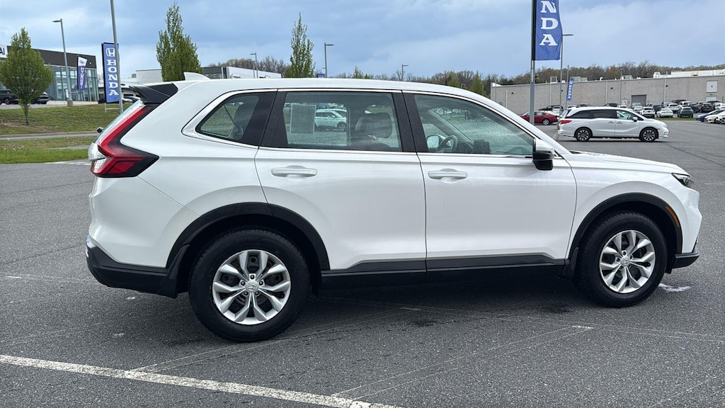 Used 2023 Honda CR-V LX SUV