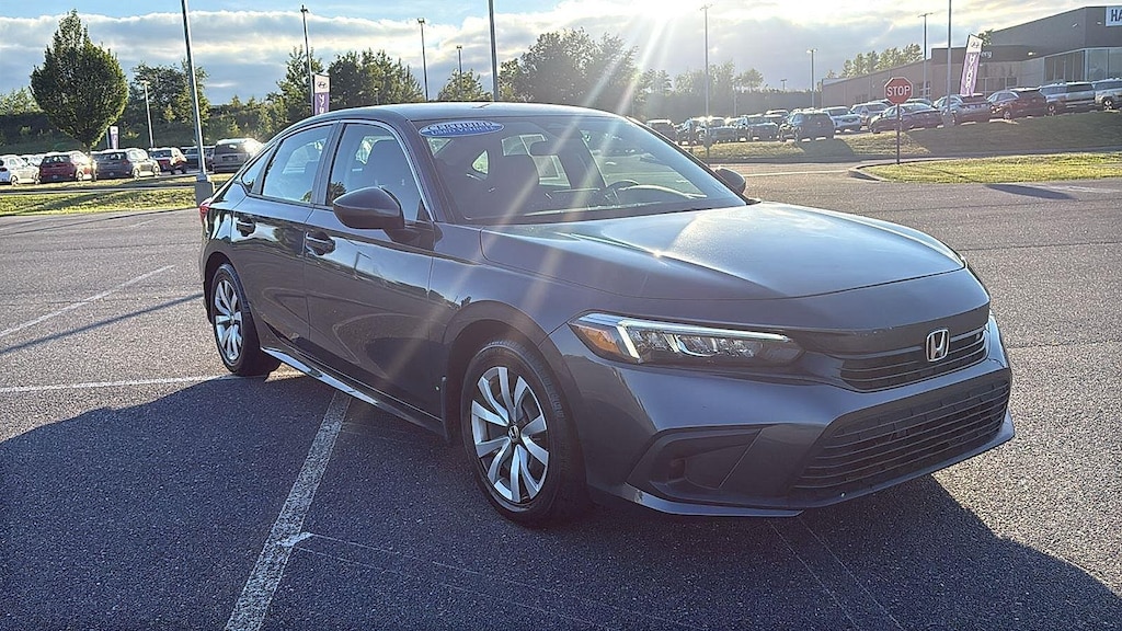 Used 2023 Honda Civic LX Sedan