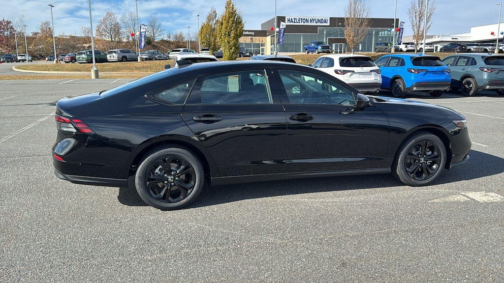 New 2025 Honda Accord SE Sedan