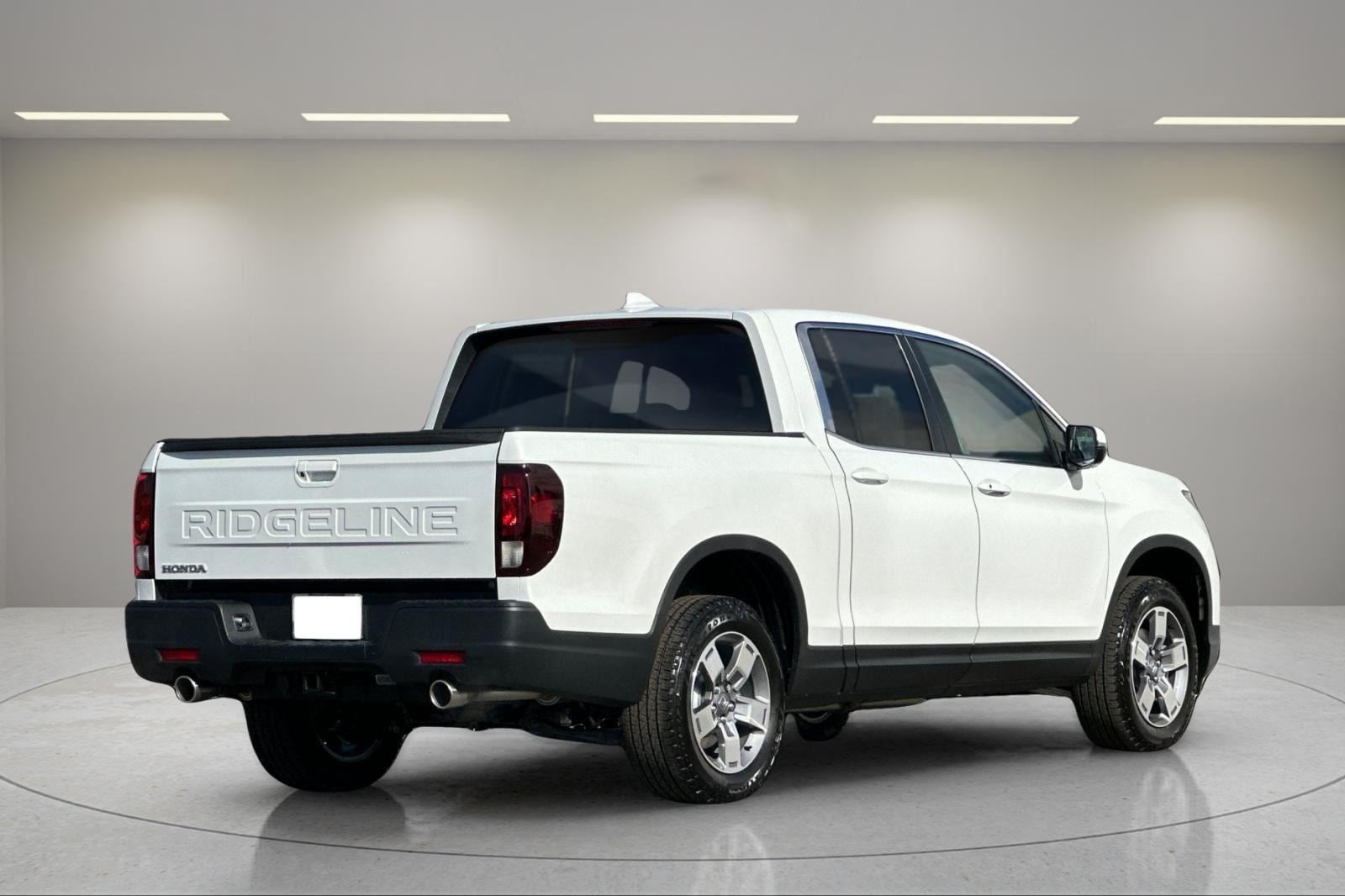 2025 Honda Ridgeline RTL - Photo 5