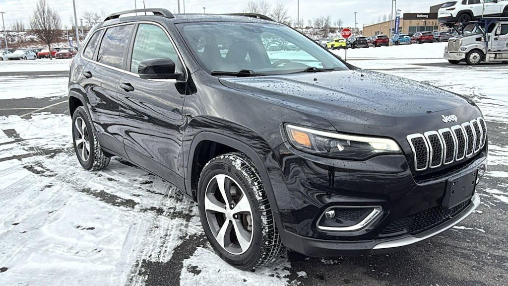 Used 2022 Jeep Cherokee Limited SUV