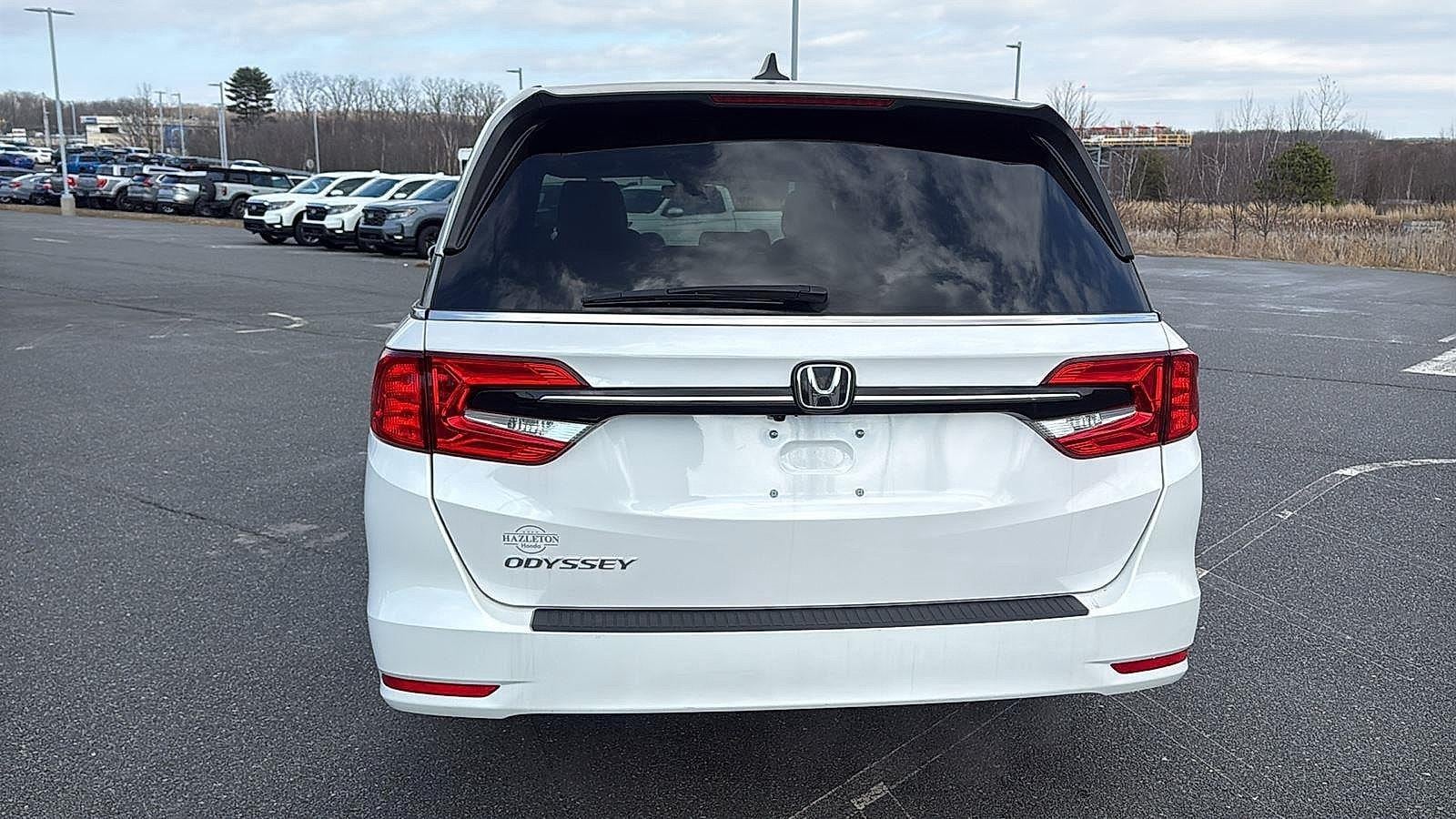 2024 Honda Odyssey EX-L - Photo 9