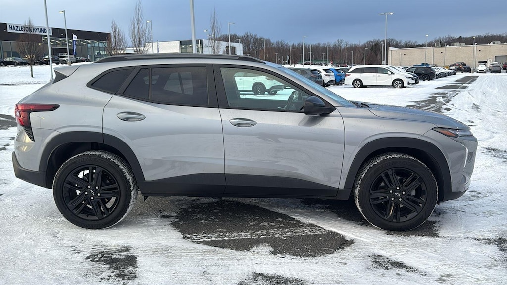 Used 2024 Chevrolet Trax ACTIV SUV