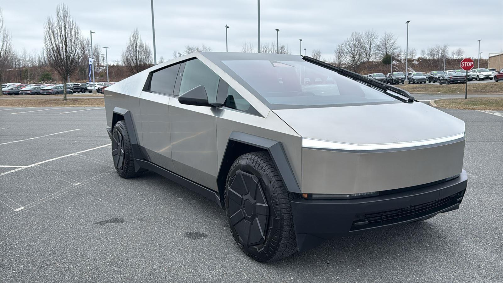 2024 Tesla Cybertruck Base