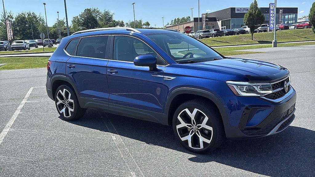 Used 2022 Volkswagen Taos 1.5T SEL 4MOTION SUV