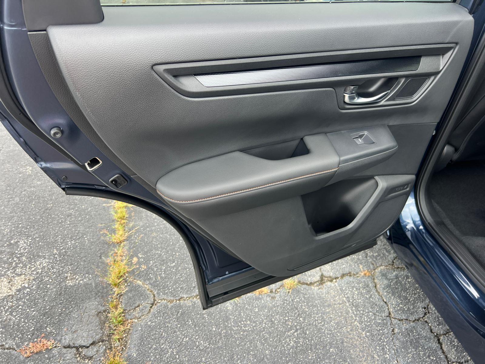 2025 Honda CR-V Sport-L - Photo 12